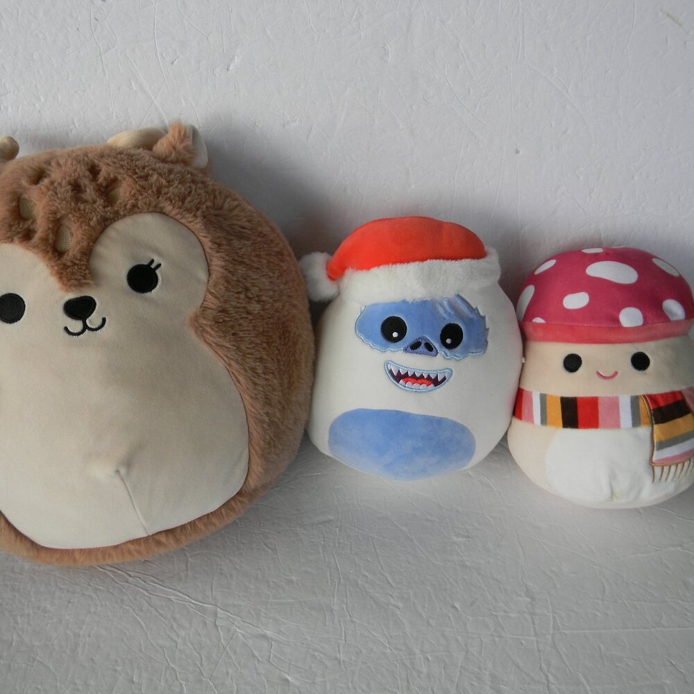LOT OF 3 WINTER SQUISMALLOWS DAWN THE FAWN, SNOW MONSTER, MALCOLM MUSHROOM